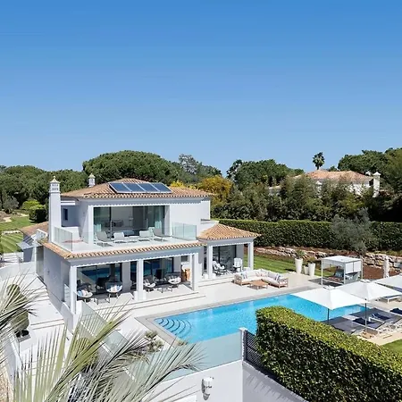 Superb Villa